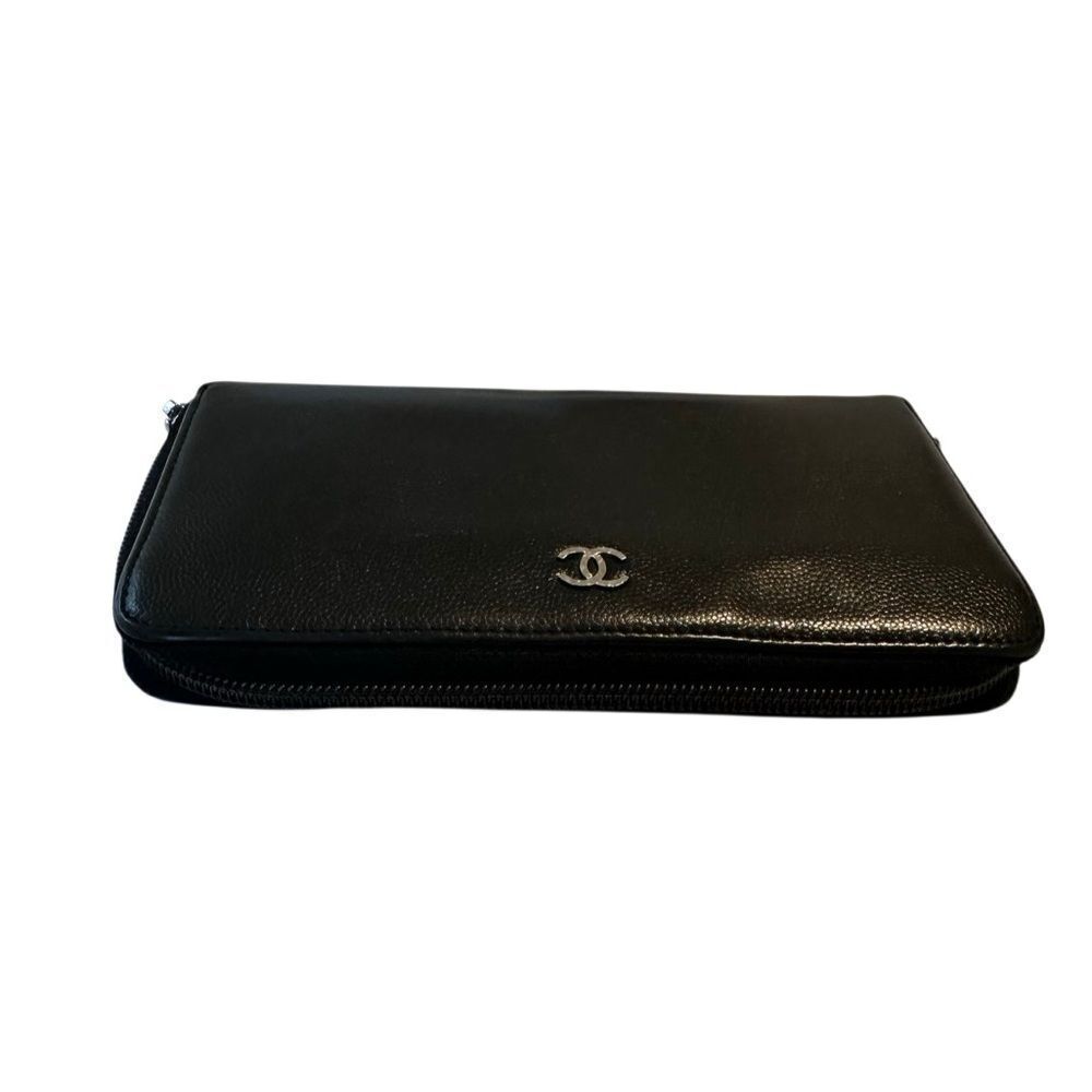 CHANEL Elegant Black Wallet - Picture 6 of 13
